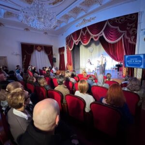 Учащиеся школы посетили спектакль «О любви и не только..." в театре поэзии имени Расула Гамзатова