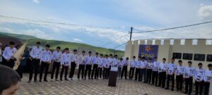 Торжественная линейка, посвящённая празднованию Дня победы 9 мая